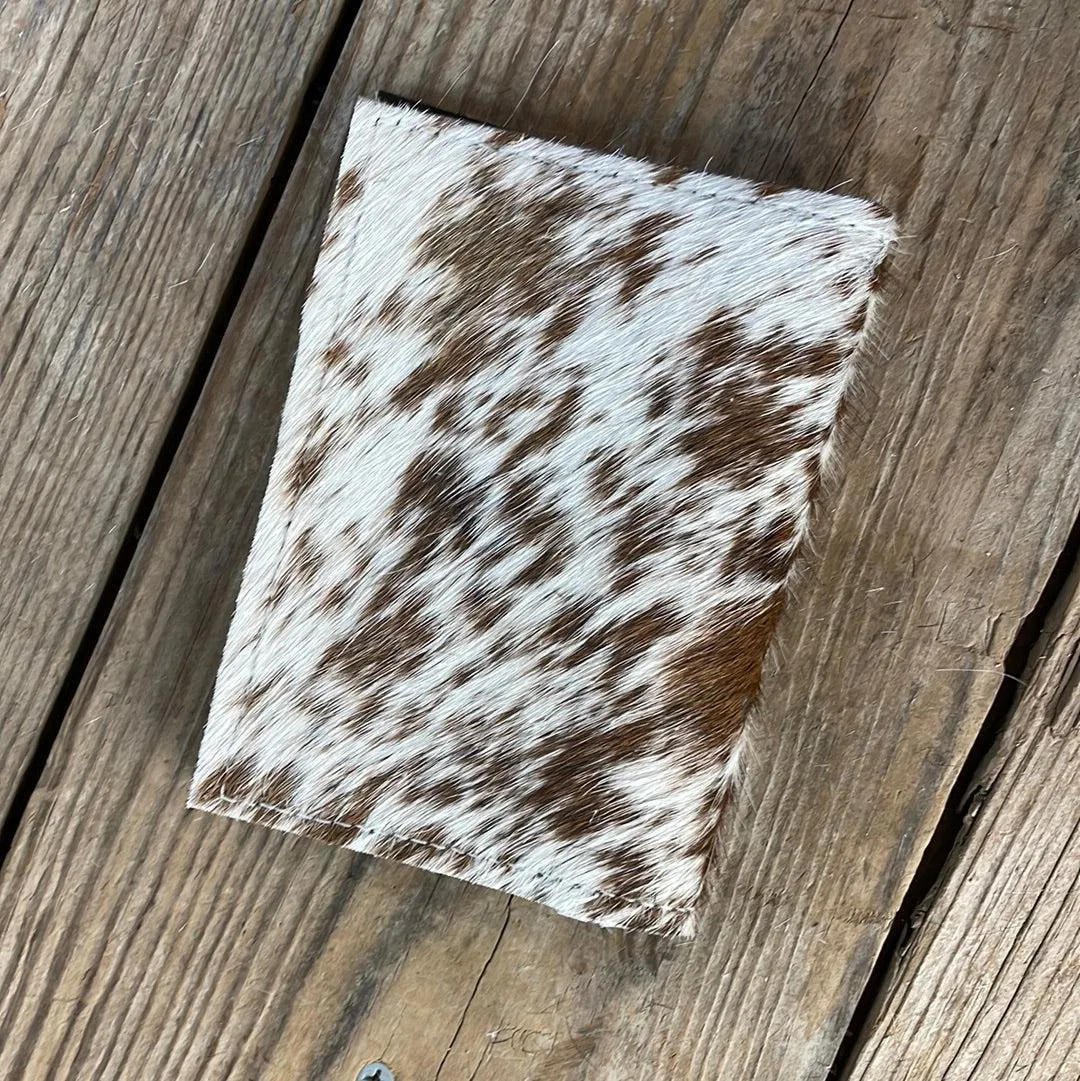 090 Passport Cover - Longhorn w/ Wyoming Tool