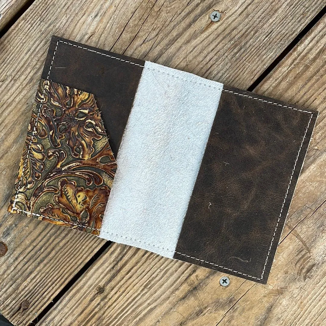 090 Passport Cover - Longhorn w/ Wyoming Tool