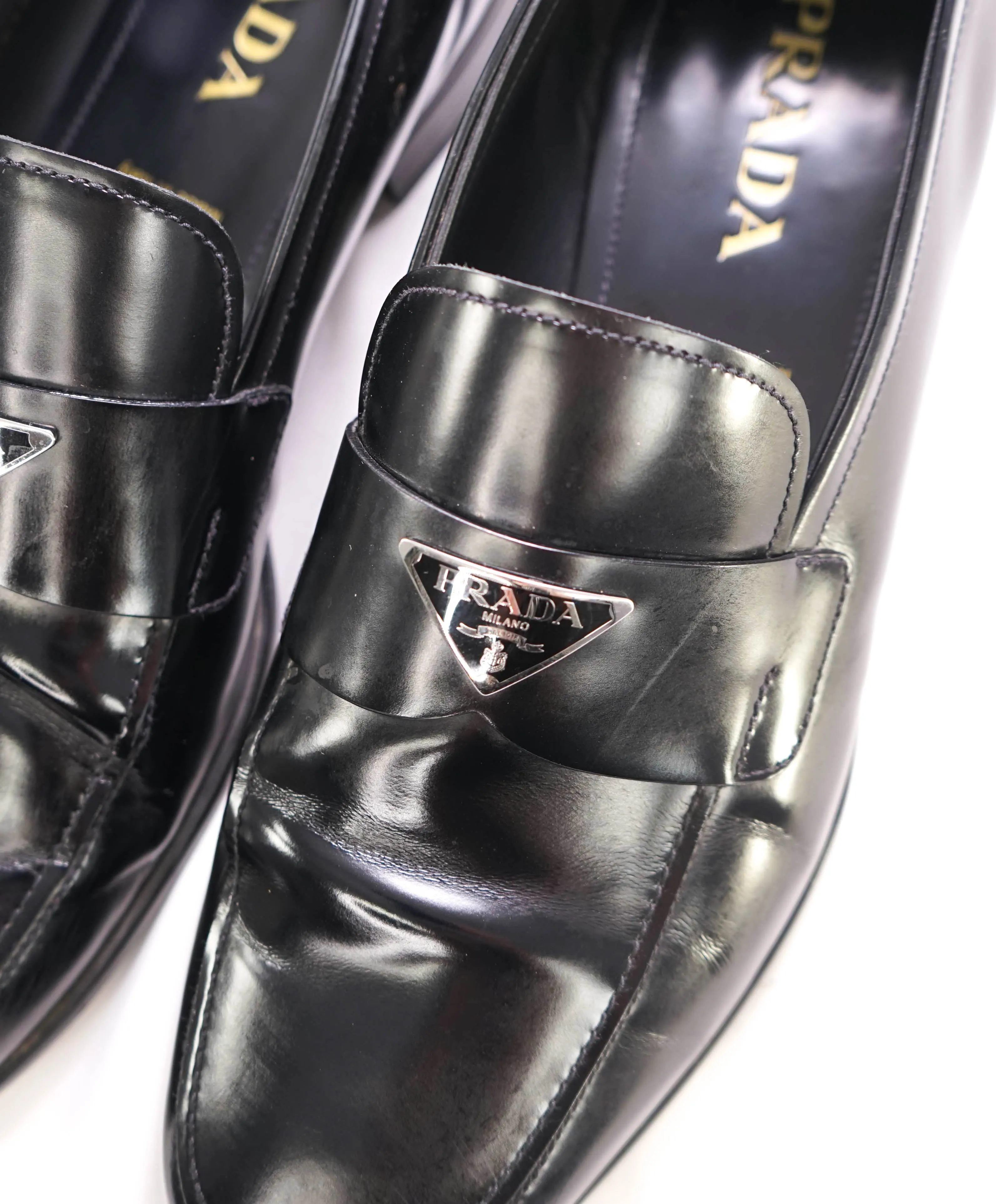 $950 PRADA - Black Patent Leather LOGO Loafers - 10.5 US (9.5 Prada)