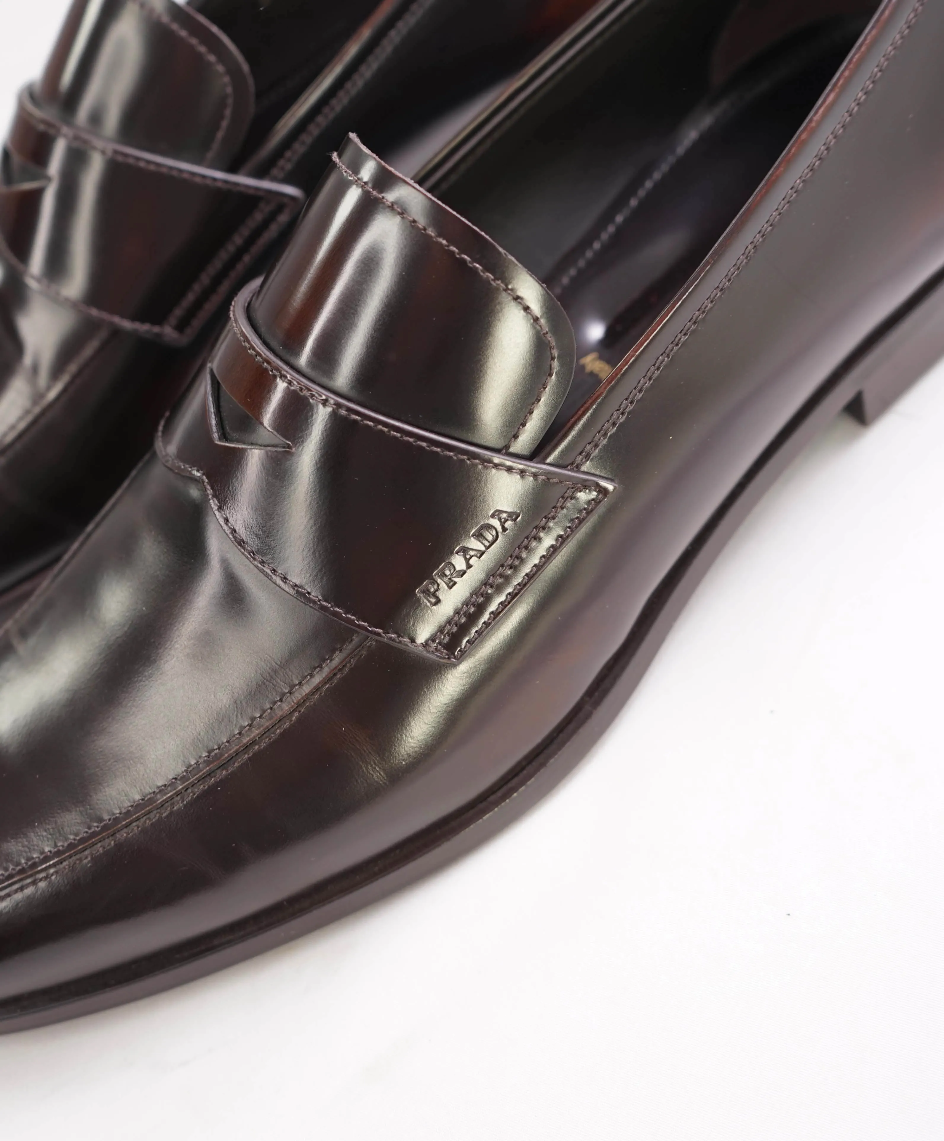 $950 PRADA - Brown Ombre Antiqued Patent Leather LOGO Loafers - 10 US (9 Prada)