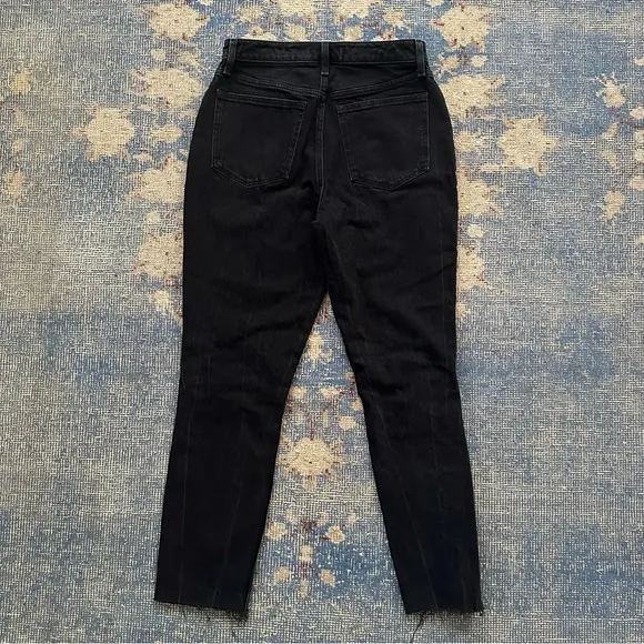 Abercrombie &amp; Fitch High Rise Mom Jean 28 Long