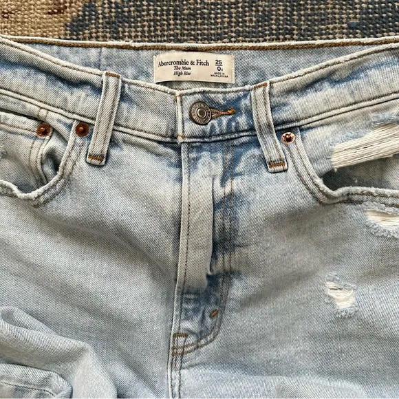 Abercrombie &amp; Fitch The Mom High Rise Jean 25 S