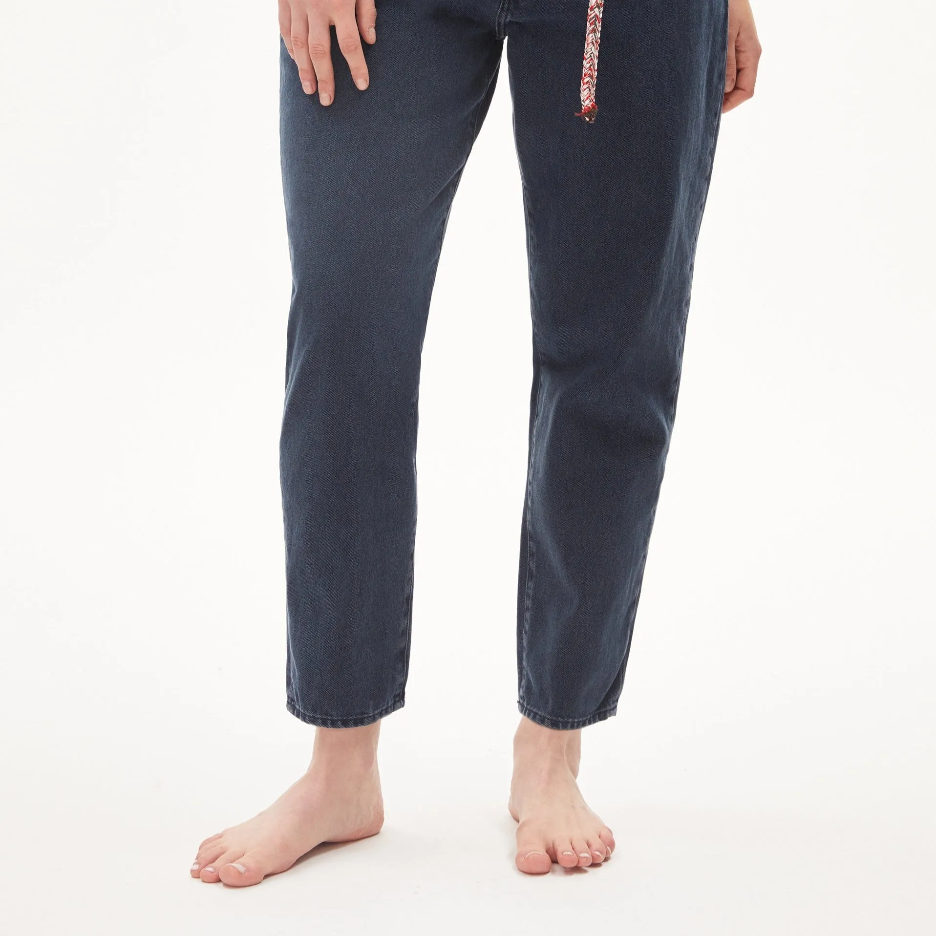 ARMEDANGELS Mom Fit High Waist Jeans "MAIRAA BLACKBLUE"