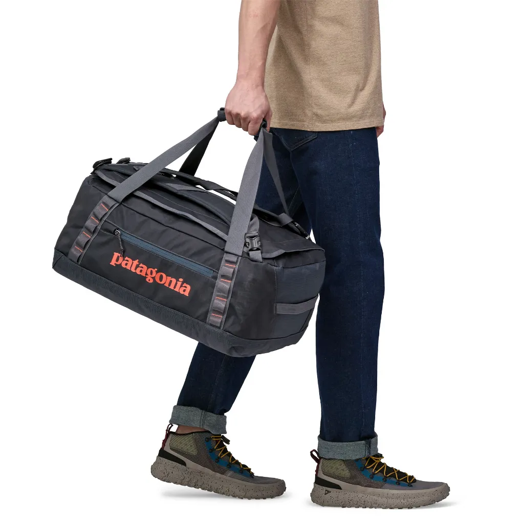Black Hole Duffel 40L