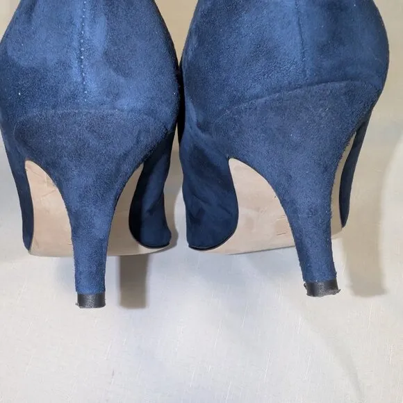 Blue Suede Kitten Heels by Neiman Marcus Size 8.5