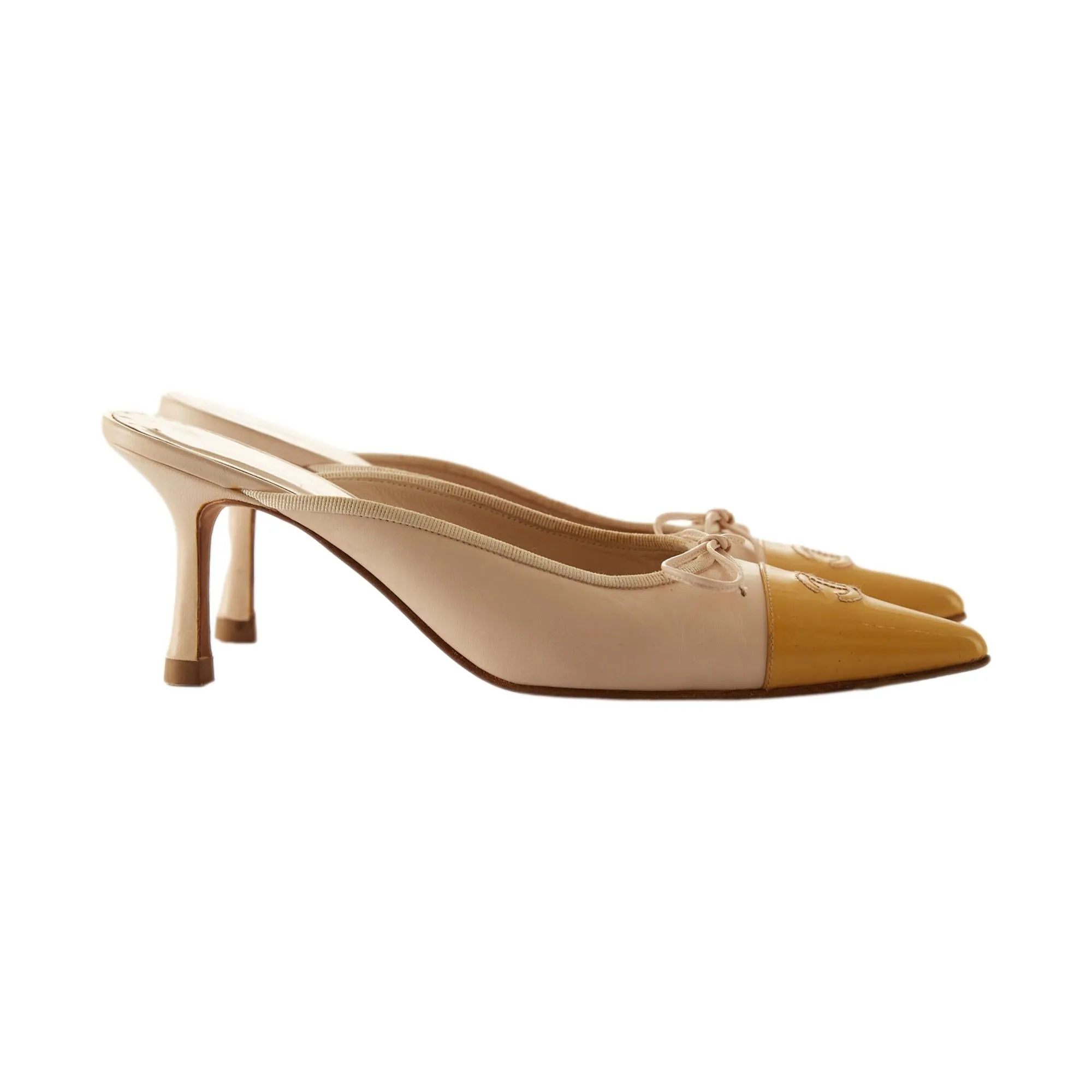 Chanel Yellow Logo Bow Kitten Heels