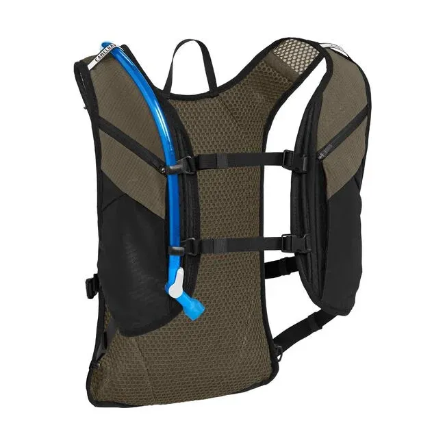 Chase Adventure 8 Hydration Vest with Crux 2L Reservoir