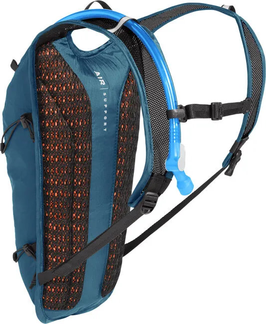Classic Light 70oz Hydration Pack