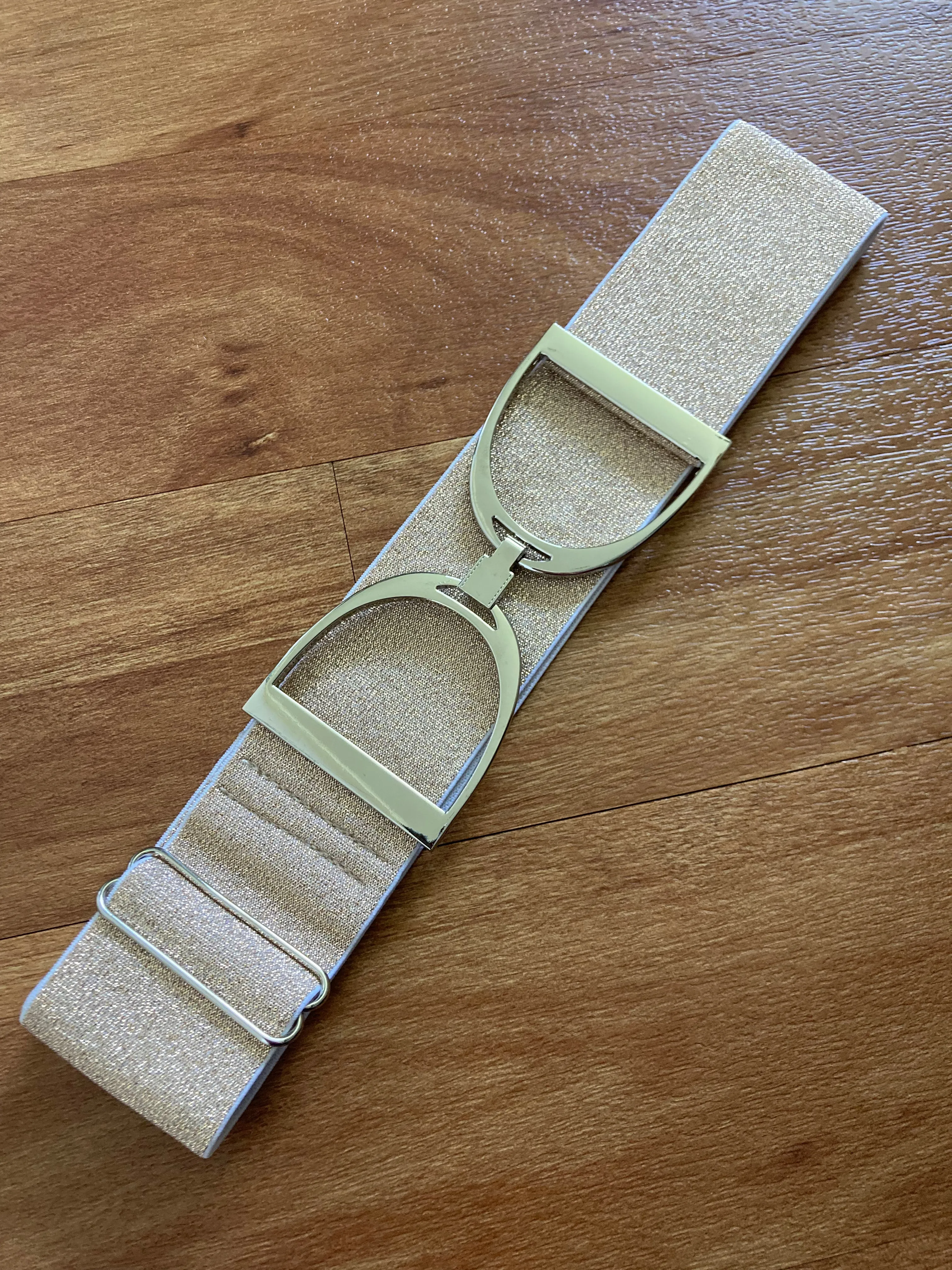 Classic Stirrup Clasp Belts