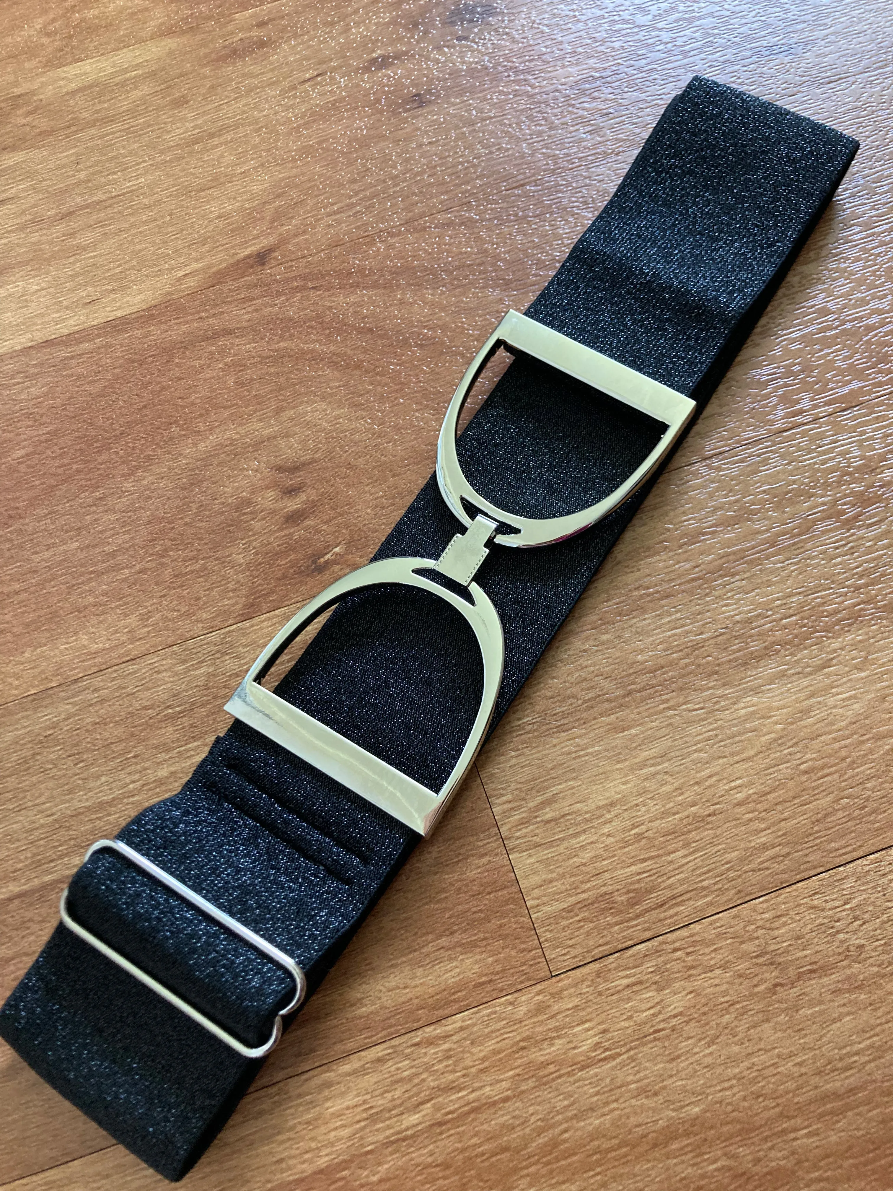Classic Stirrup Clasp Belts