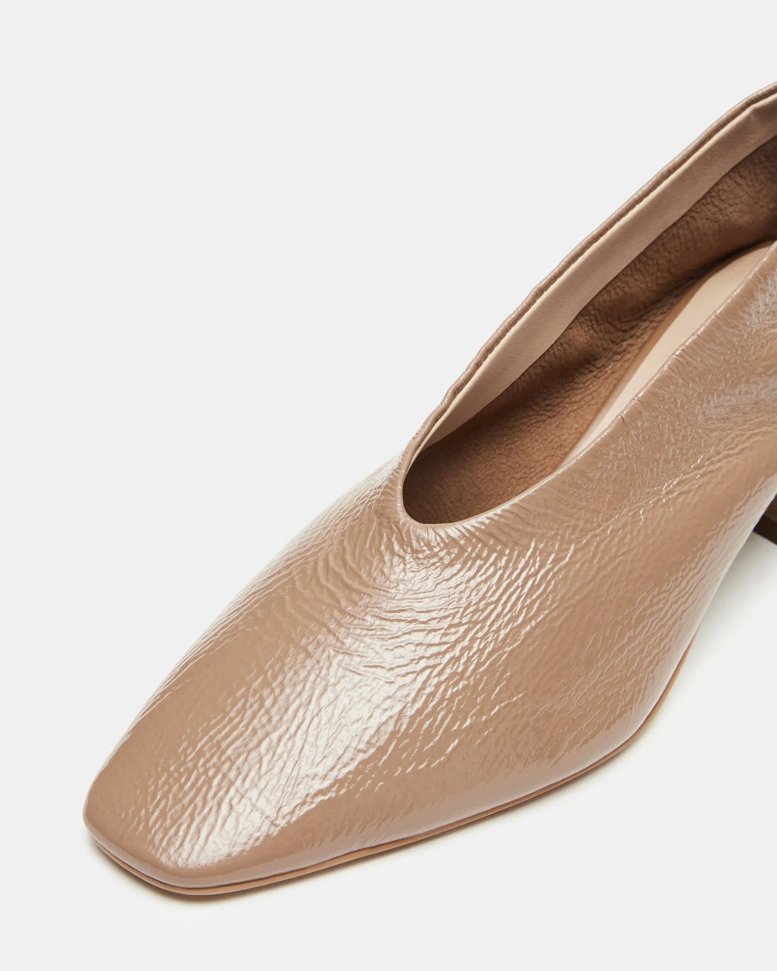 CLAUD CAMEL PATENT LEATHER - SM REBOOTED