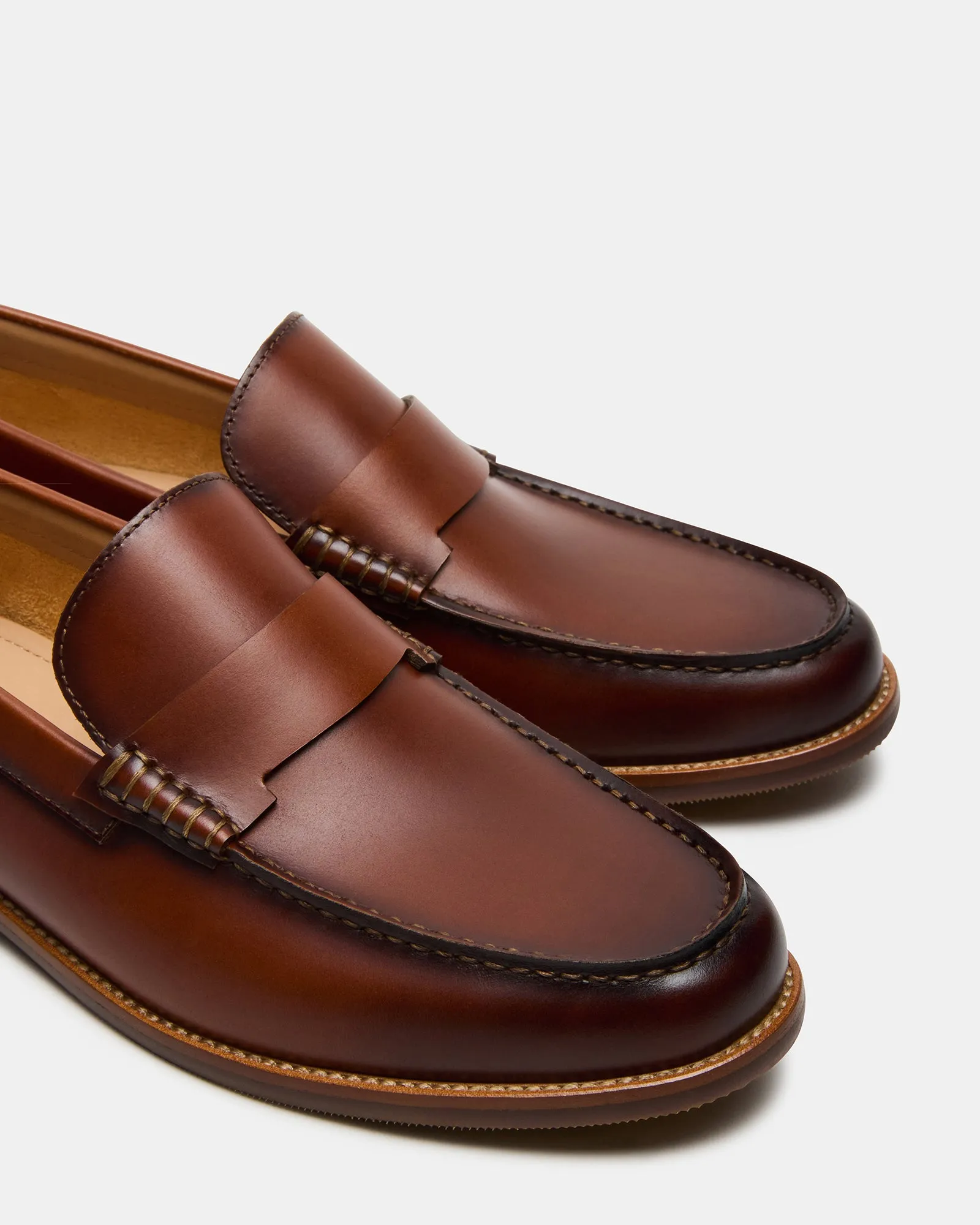 COLVER COGNAC LEATHER