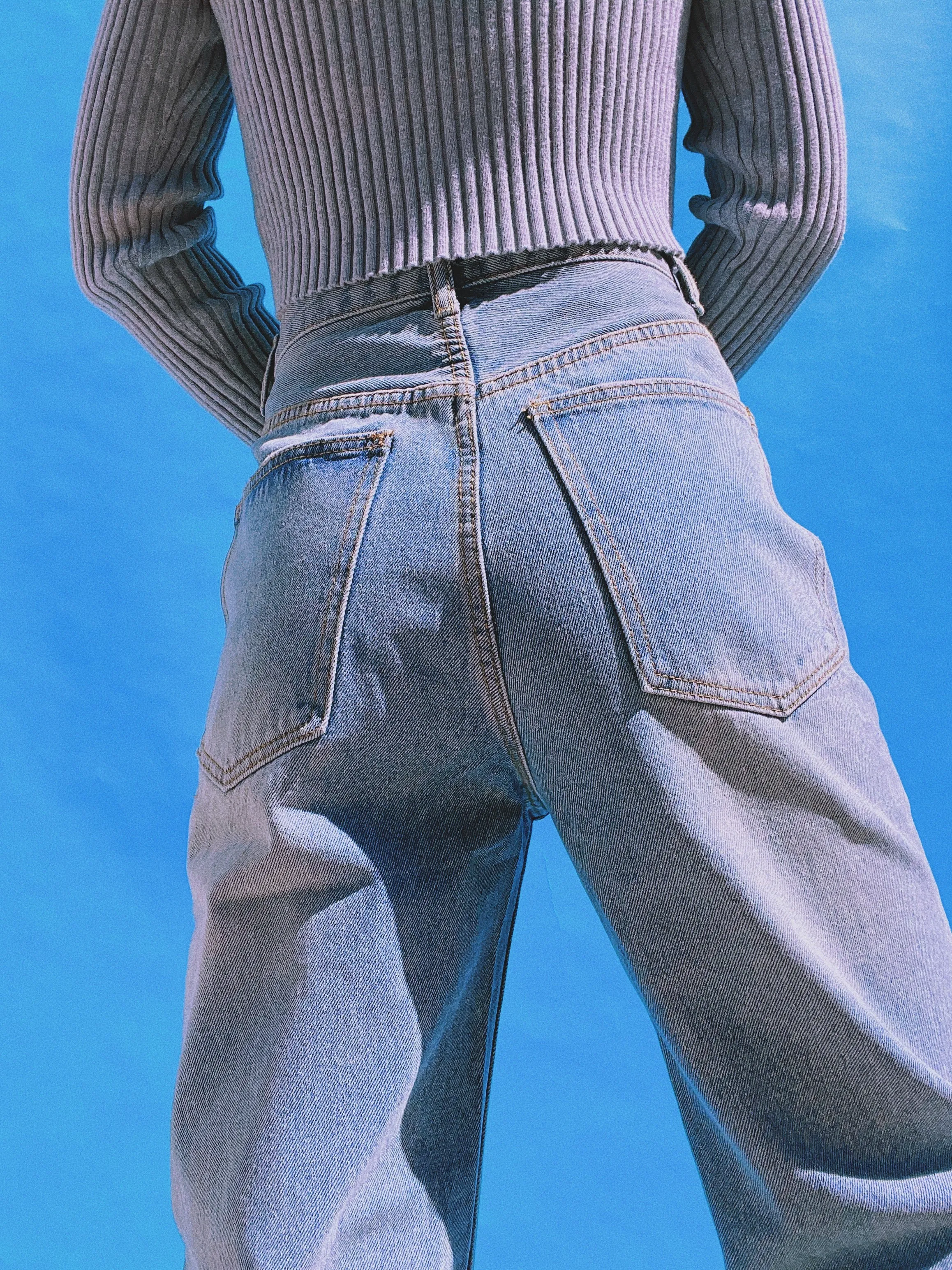 CRISS CROSS Front High-Waisted Mom Jeans - INDIGO