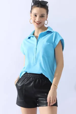 CWTTS698_JOHNNY COLLARS BUTTON CLOSER SHORT SLEEVE TOP: AQUA / (S) 1
