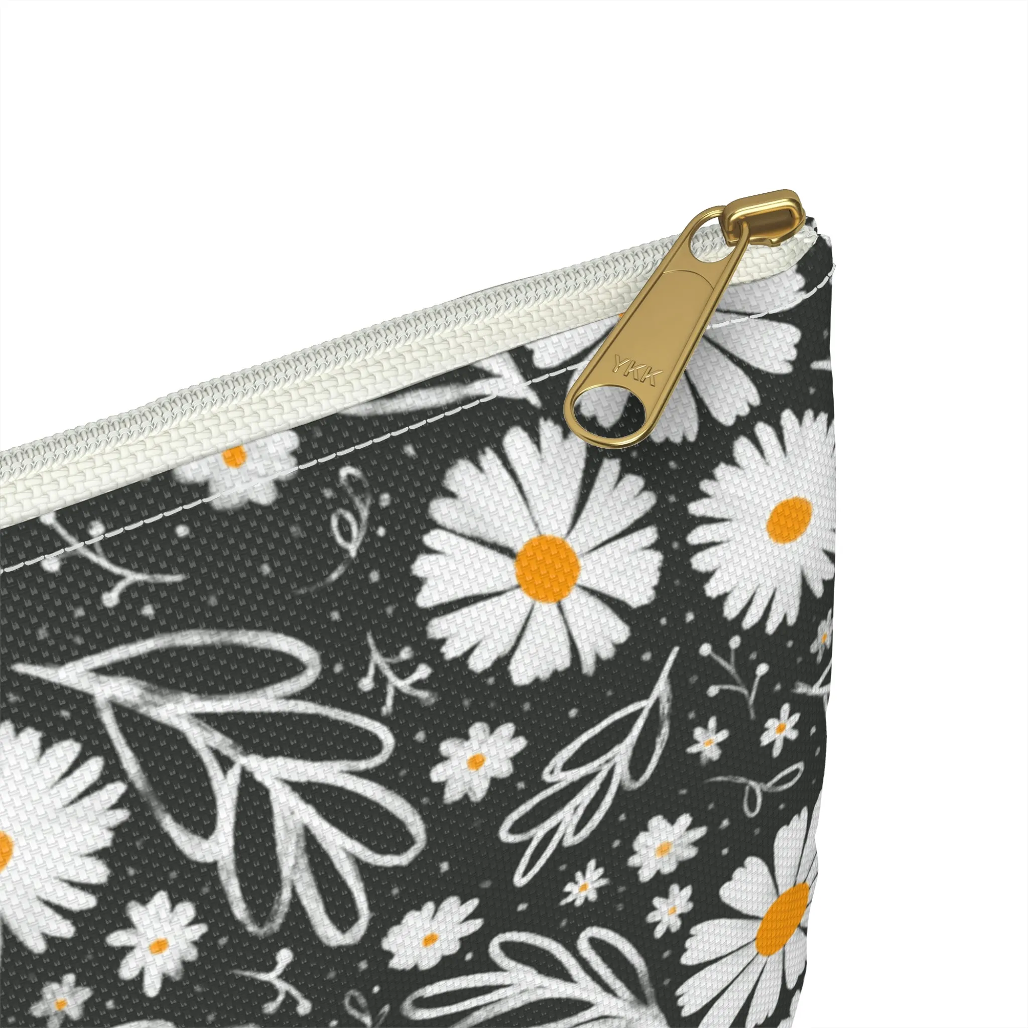 Dainty Daisies Accessory Pouch