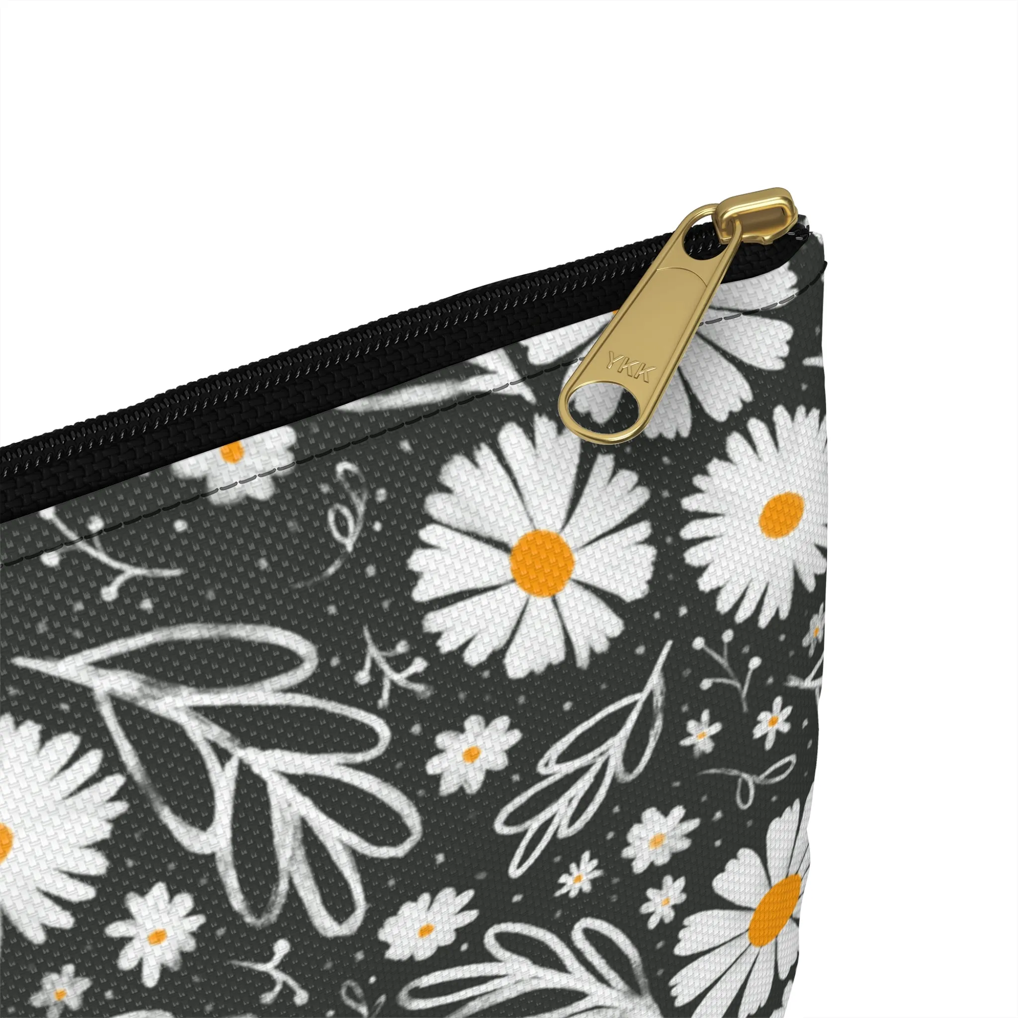 Dainty Daisies Accessory Pouch