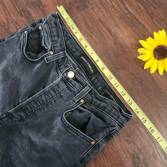 DENIM FORUM BLACK THE YOKO HIGH RISE SLIM JEANS #28
