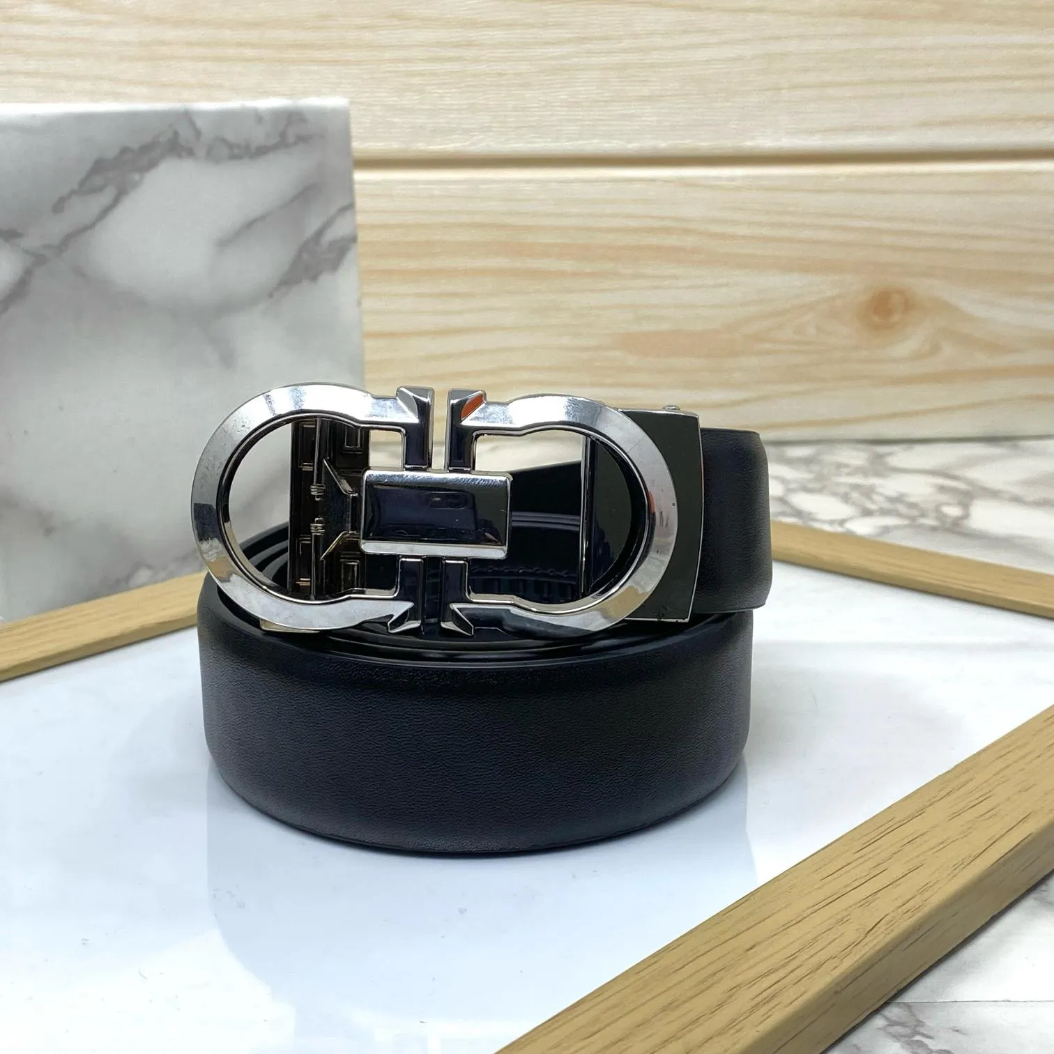 Fashionable Auto Lock Adjustable Belt For Men-UniqueandClassy