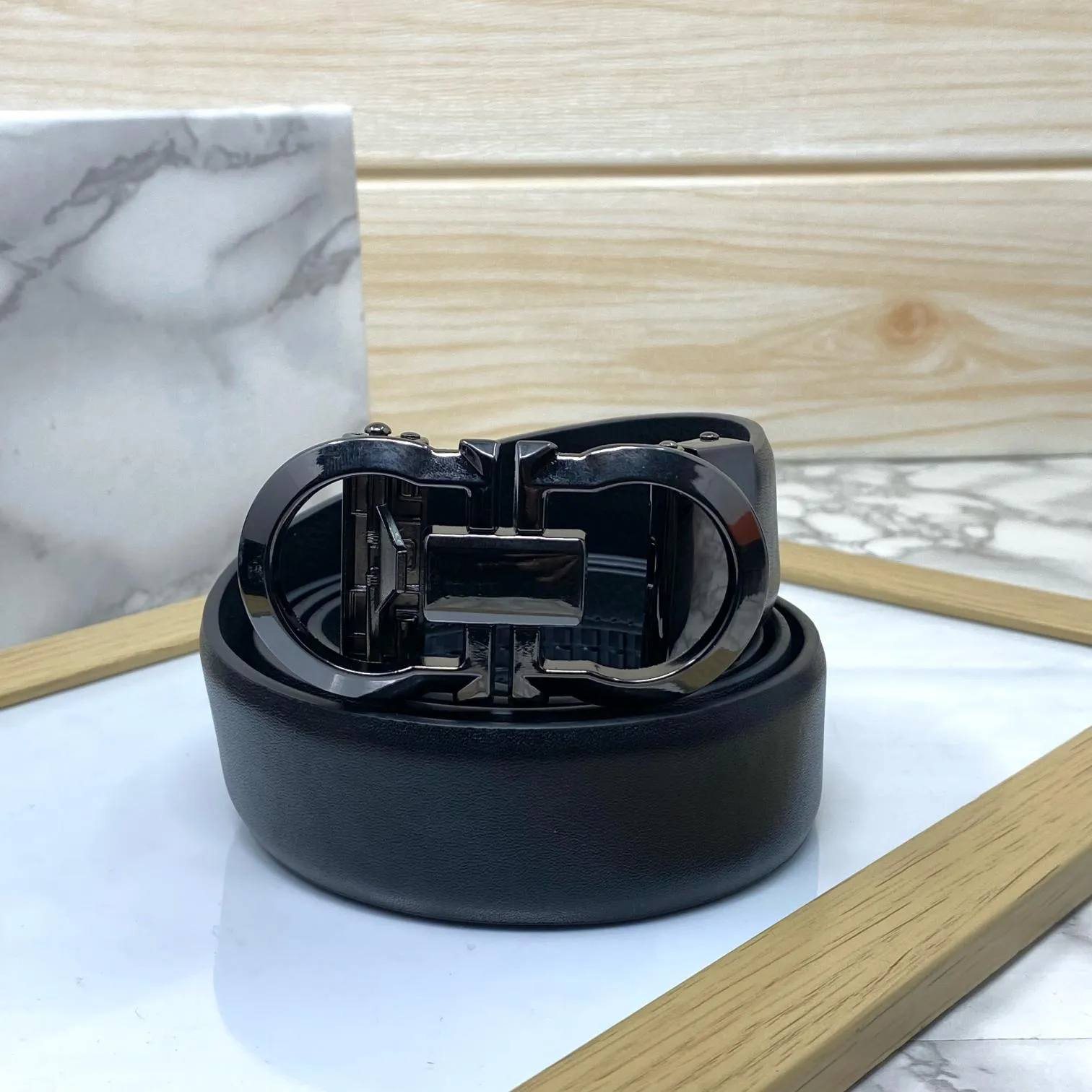 Fashionable Auto Lock Adjustable Belt For Men-UniqueandClassy