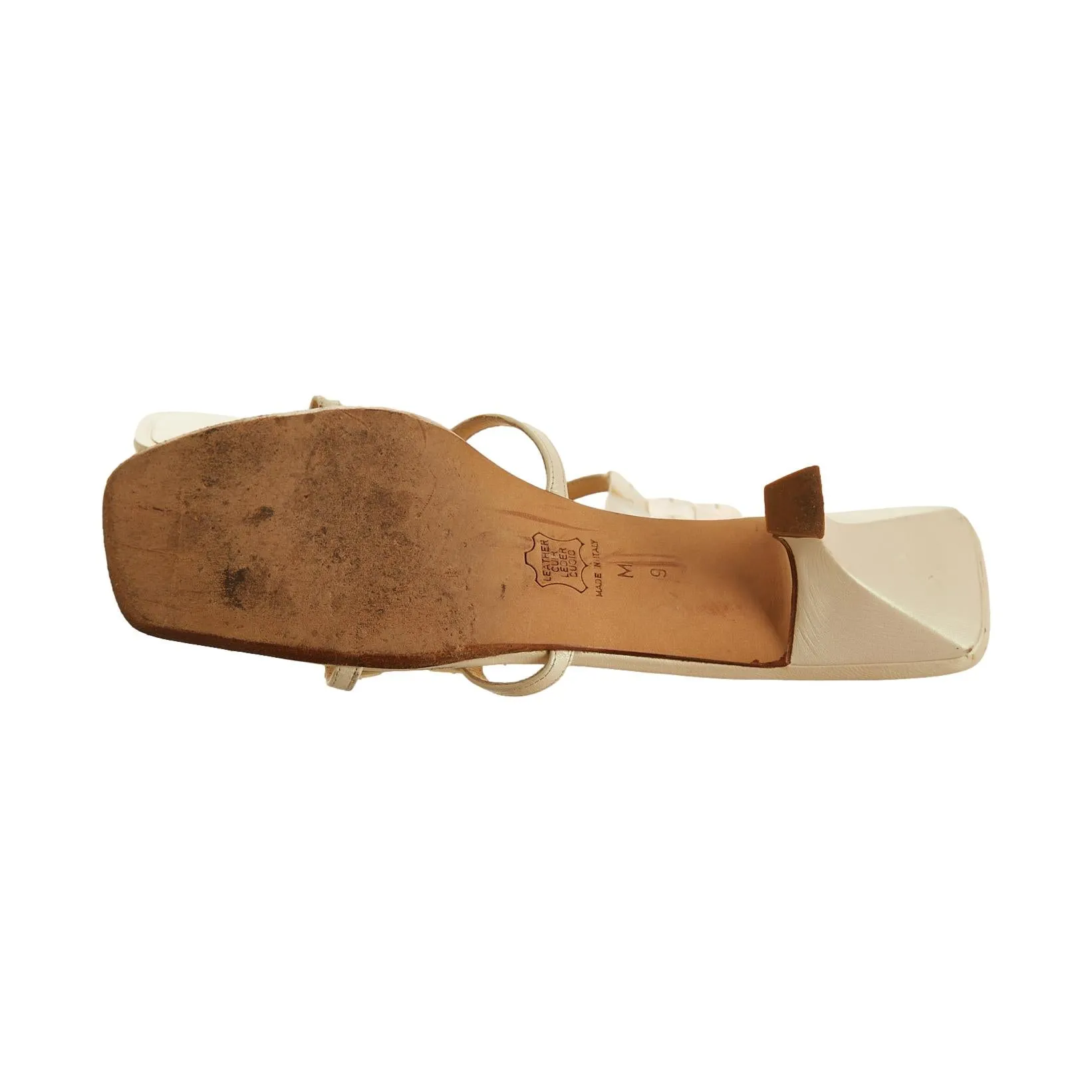 Fendi White Shell Kitten Heels