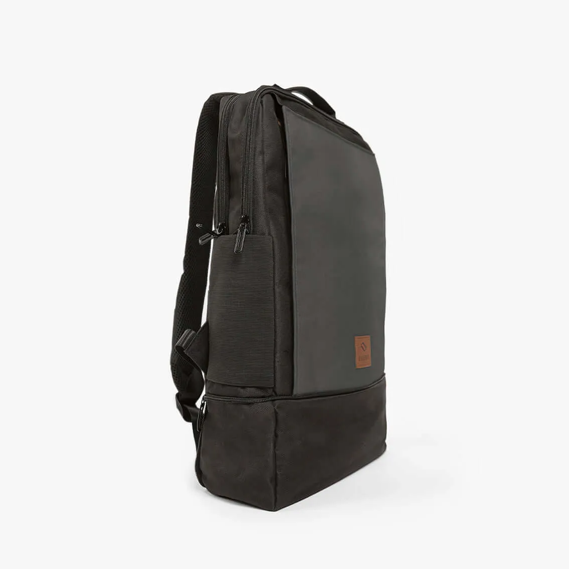 Functionality and Versatility with this 2-in-1 Commuter Backpack