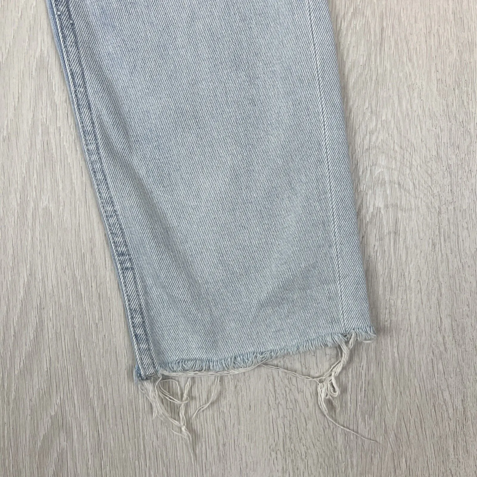 Glassons Womens Light Wash Distressed Mom Slim Jeans Size 8