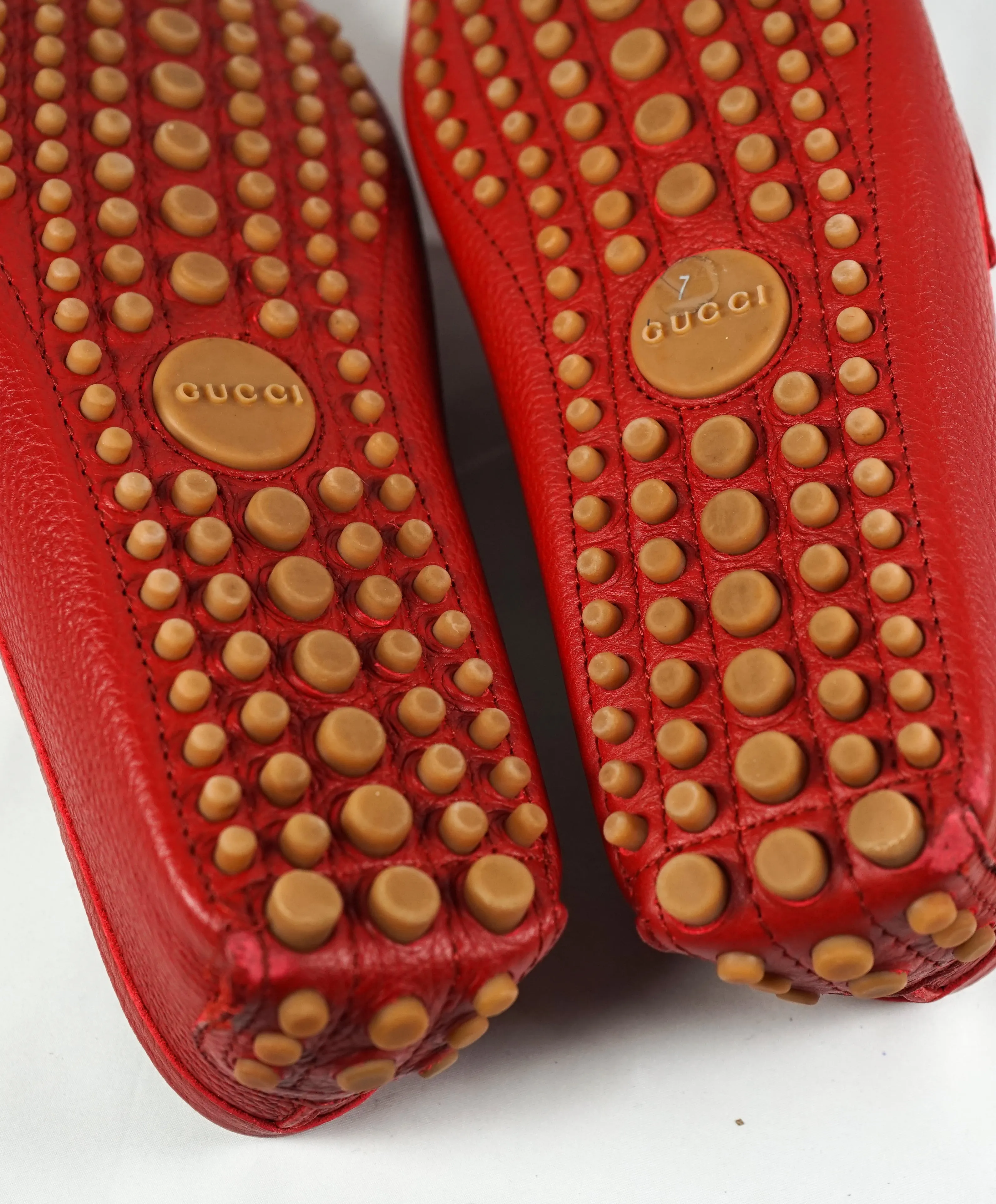 GUCCI - Red Horse-Bit Driving Loafers With Web Detail - 8