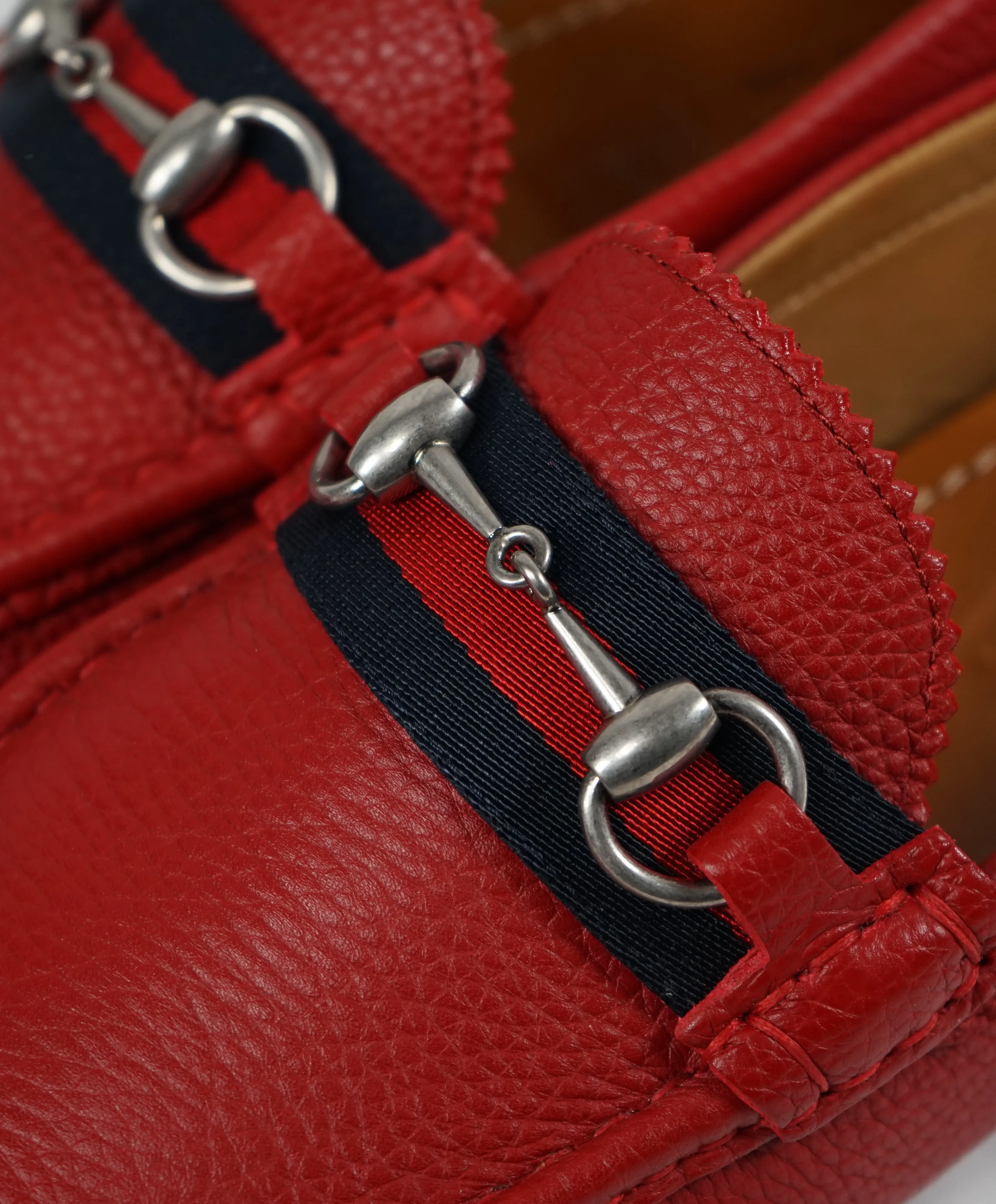 GUCCI - Red Horse-Bit Driving Loafers With Web Detail - 8