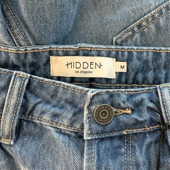 Hidden Los Angeles Sofie Mom Shorts Distressed Denim High Rise NWT NEW M