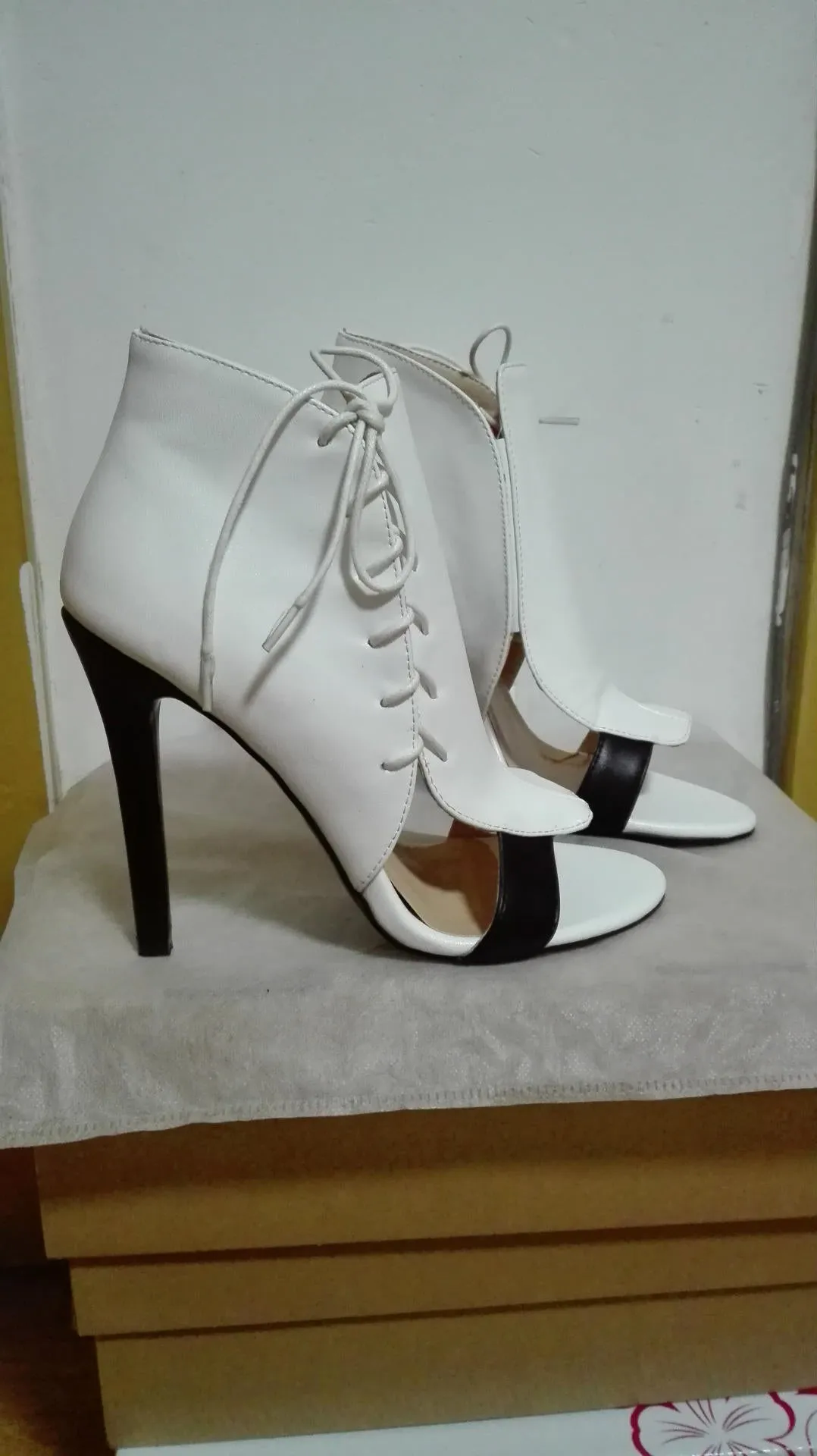 Hollow Design White Lace up Peep Toe Sandals Elegant Woman