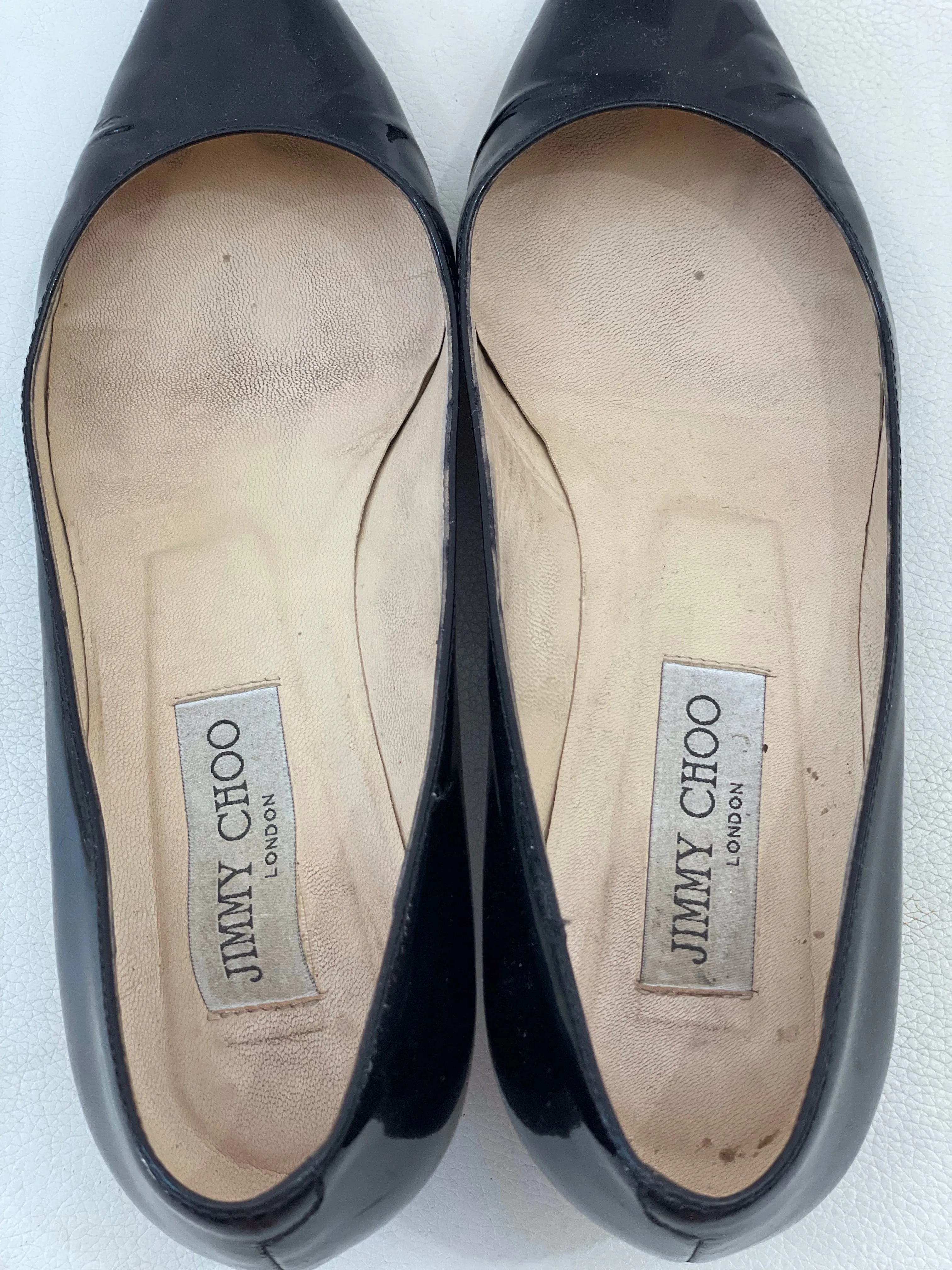 JIMMY CHOO Black Patent Leather Aza Kitten Heels Sz 37