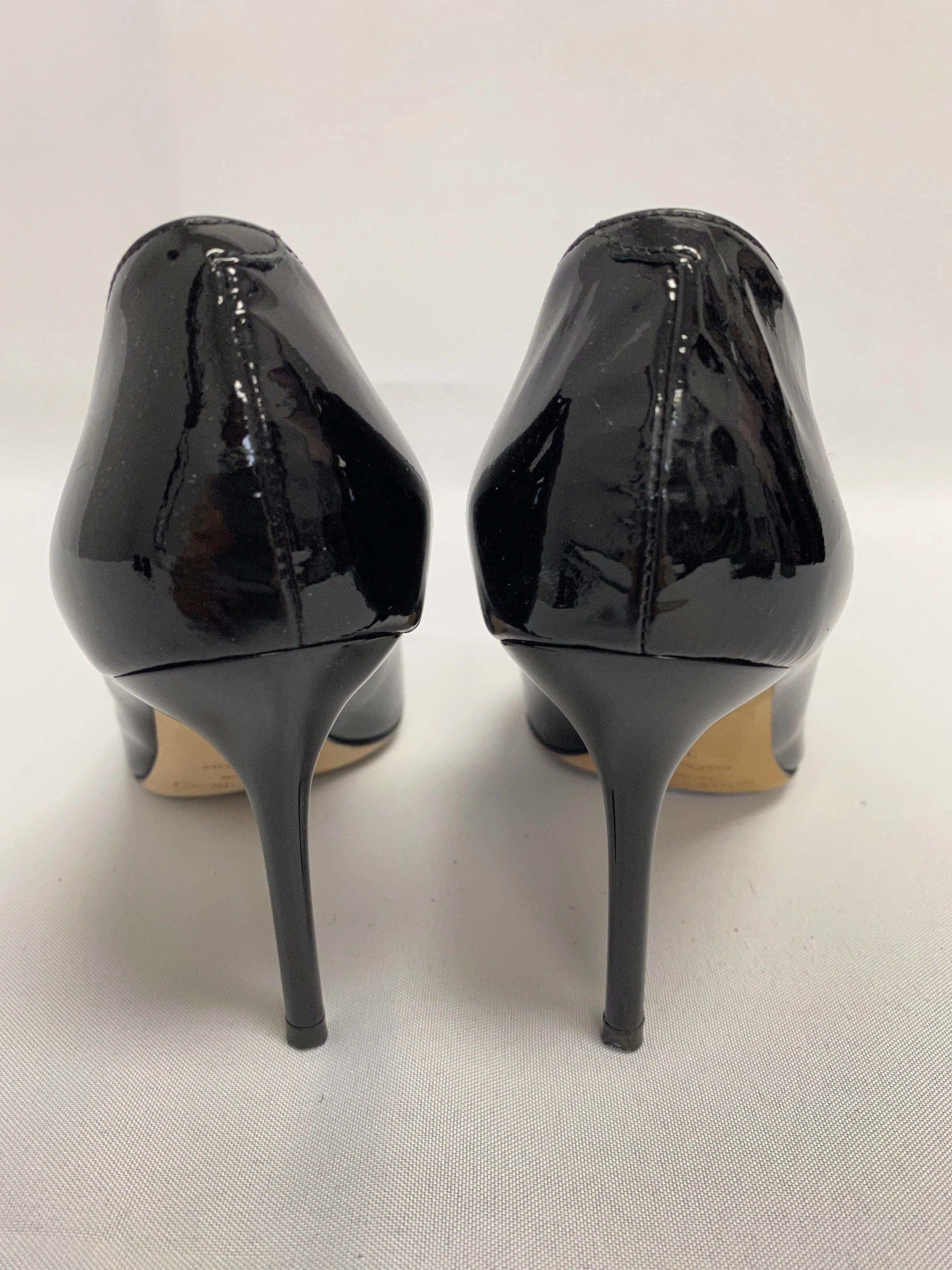 Jimmy Choo Black Patent Leather Pump