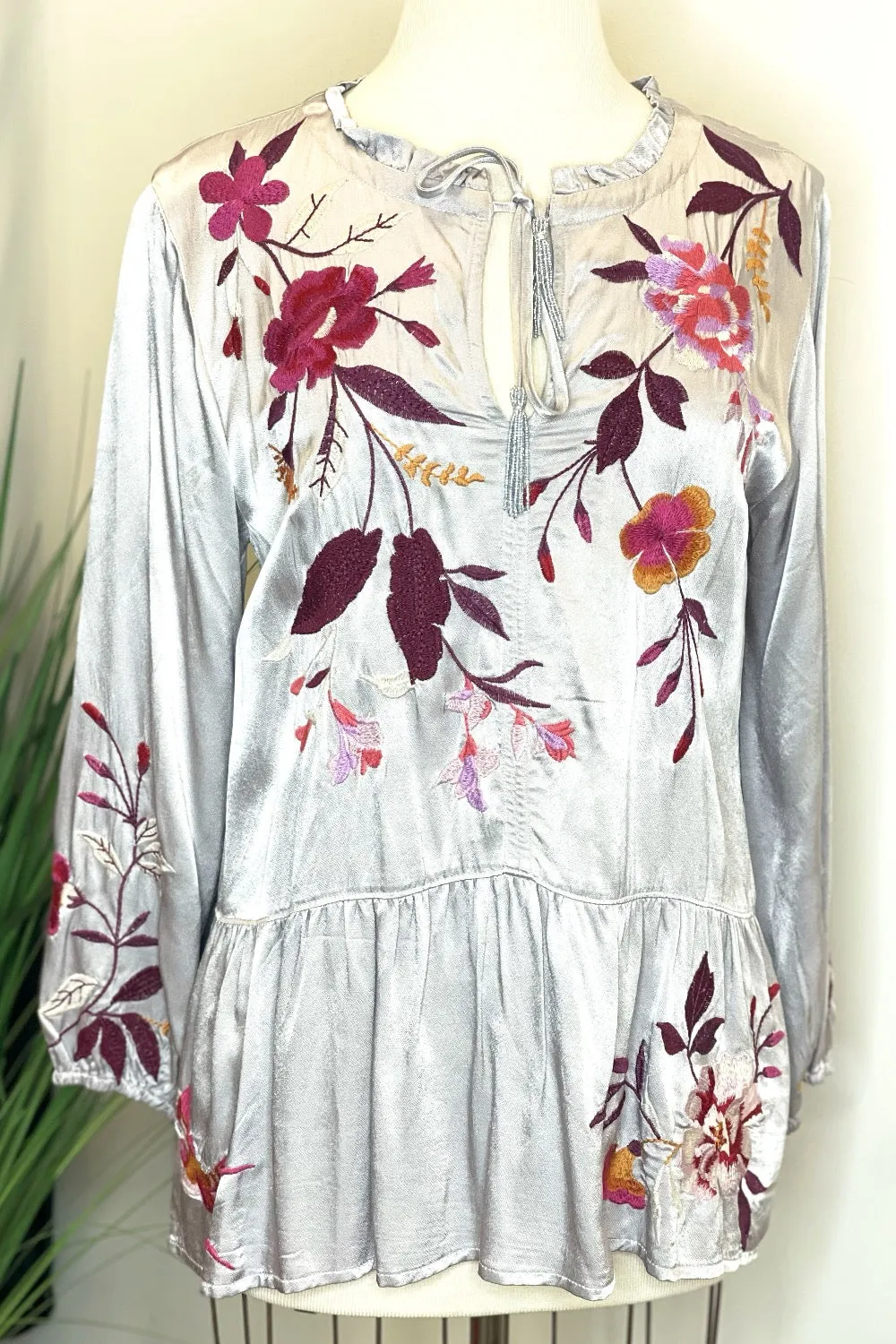 Johnny Was Workshop Mirabel Peplum Field Embroidered Blouse Boho Chic W16523 *