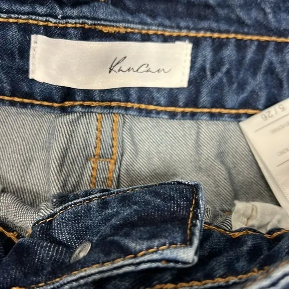 KanCan Estilo Ultra High Rise Belted Distressed Paperbag Mom Jeans