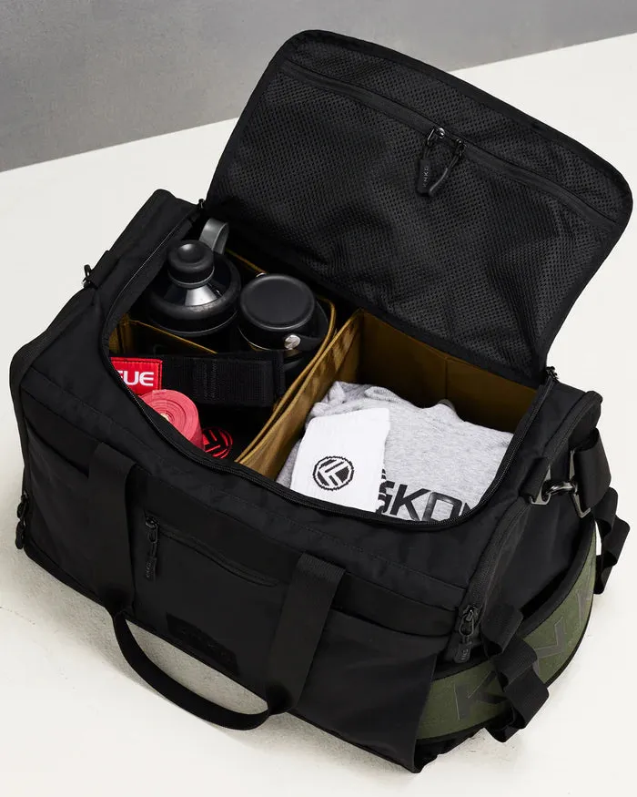 KNKG CORE DUFFEL | Zwart