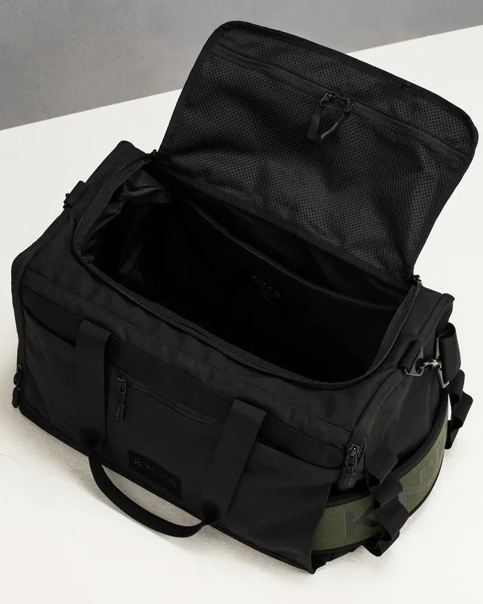 KNKG CORE DUFFEL | Zwart