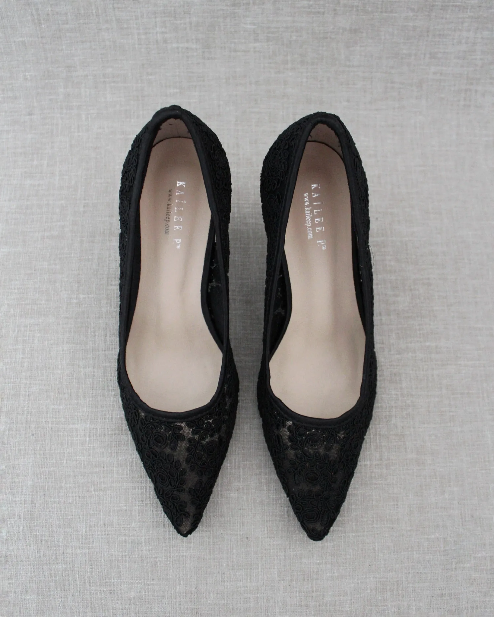 Lace Evening Pump