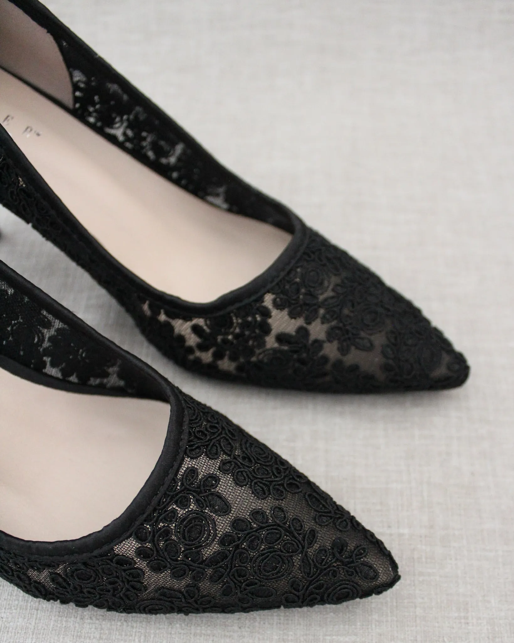 Lace Evening Pump