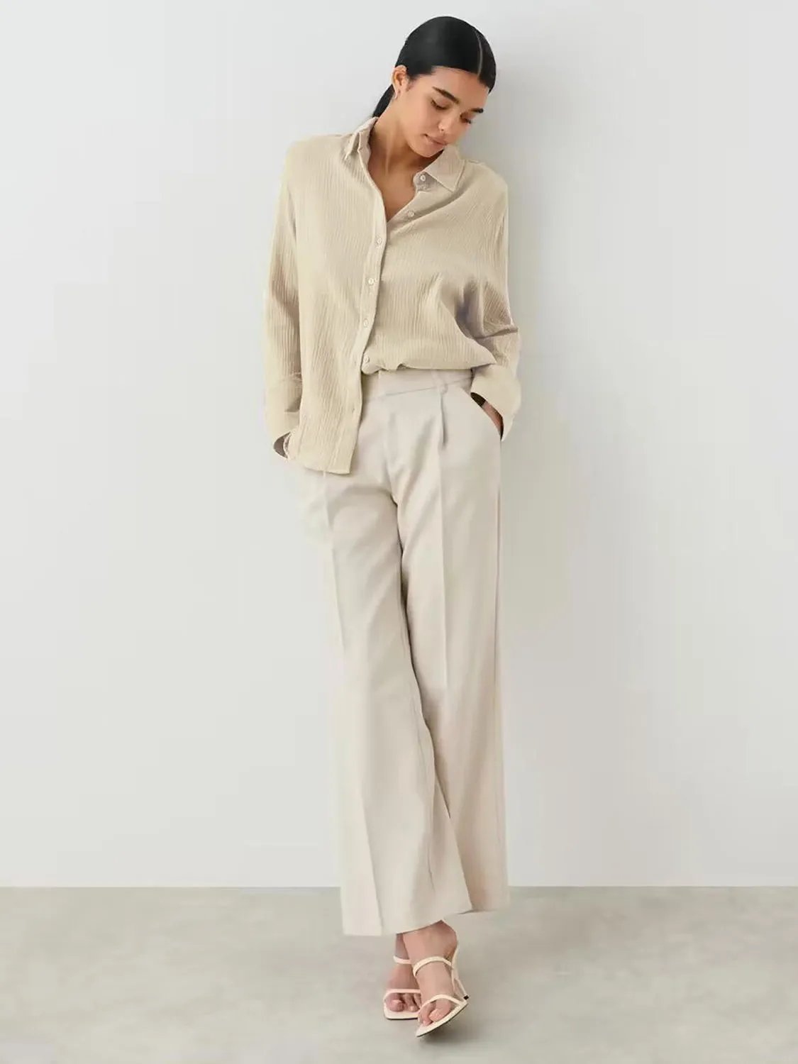 Lera Textured Collared Neck Long Sleeve Shirt