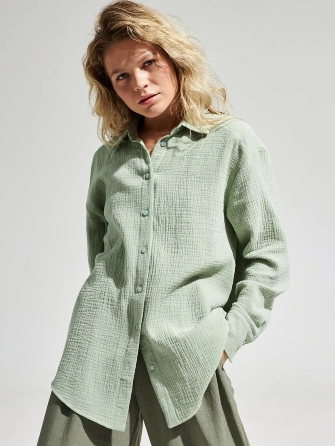 Lera Textured Collared Neck Long Sleeve Shirt