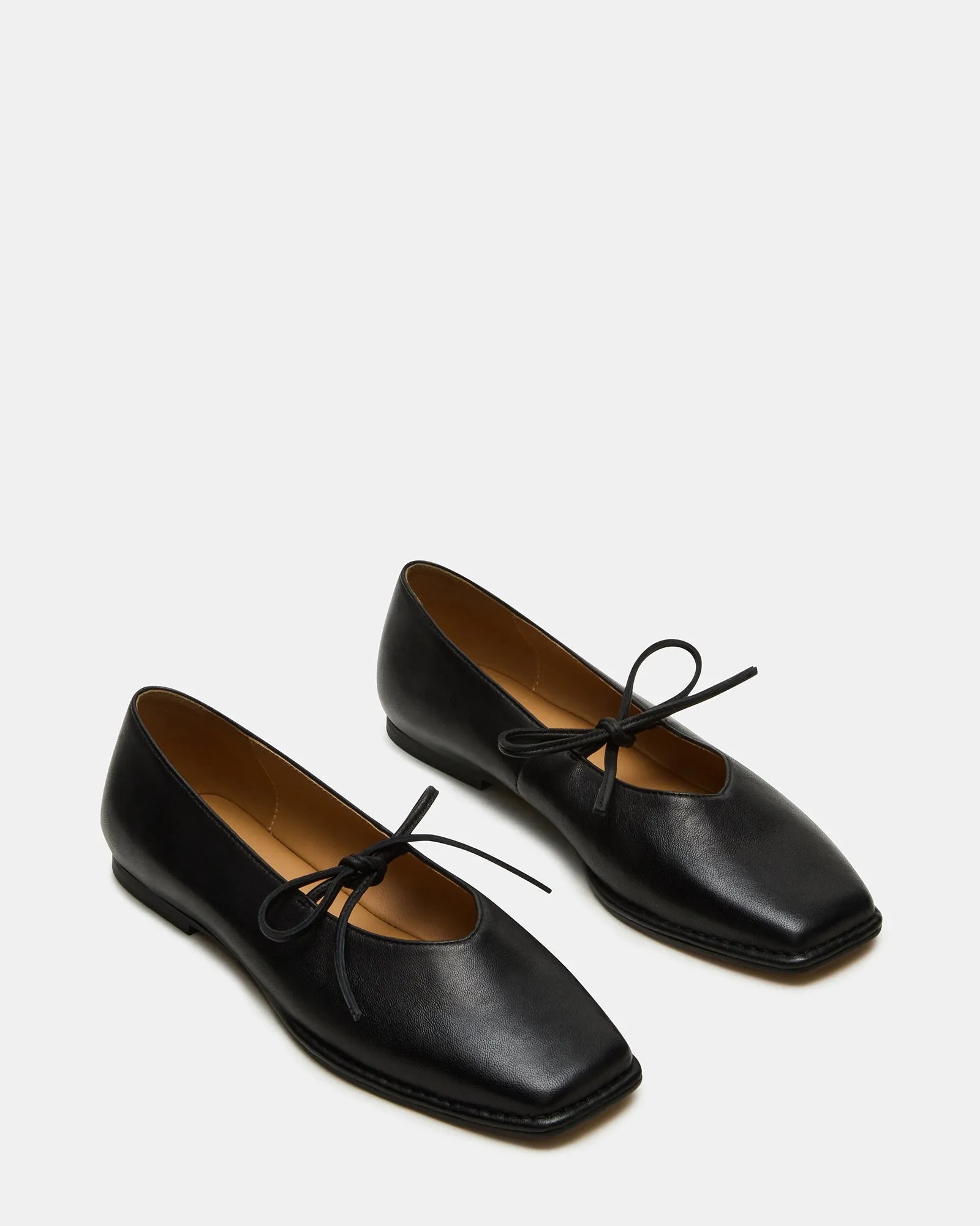 LOLA BLACK LEATHER