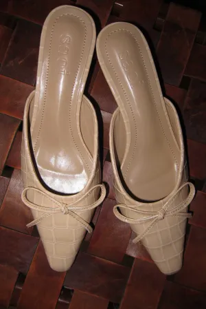 Lola Croc Kitten Heels in Malta Vanilla