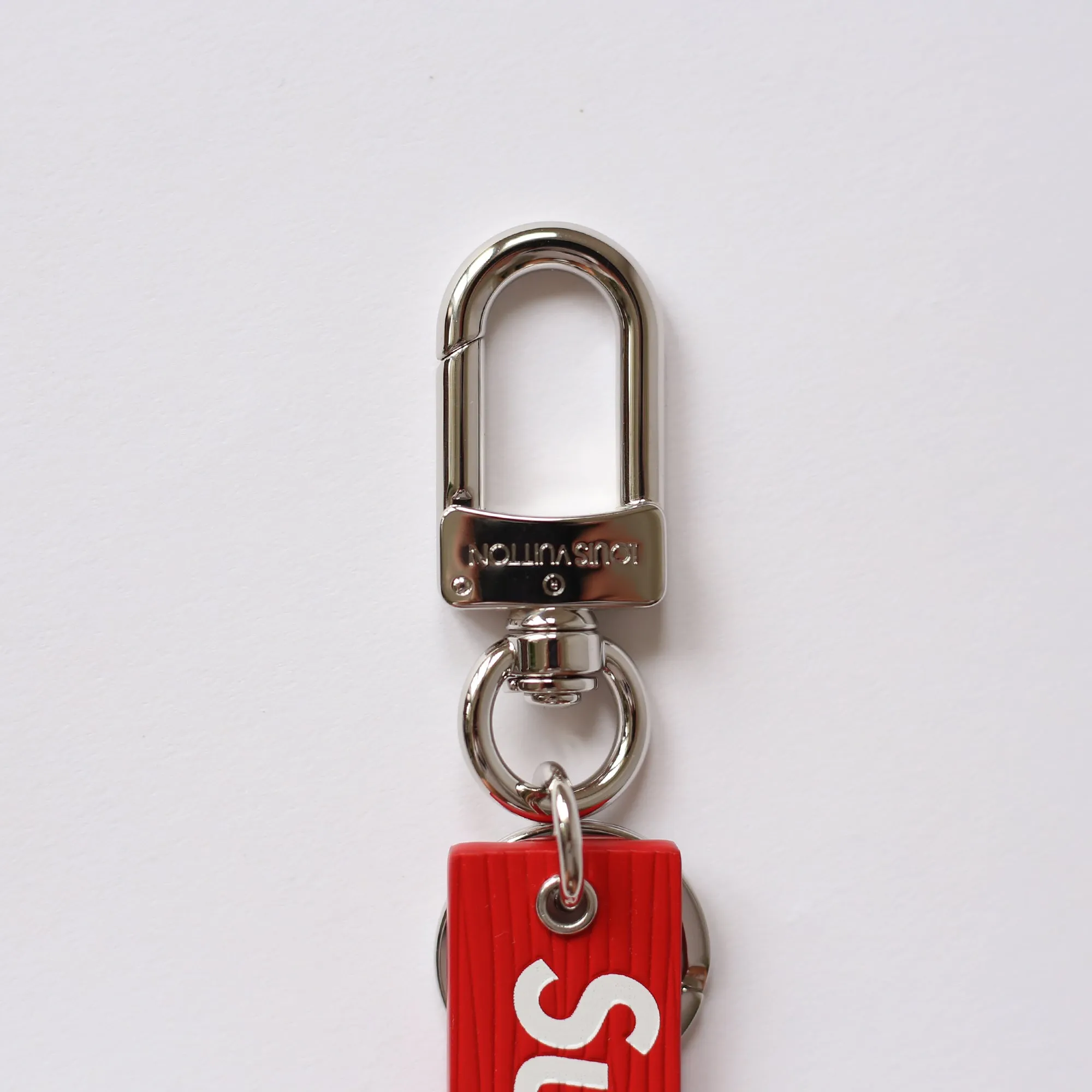 Louis Vuitton | Supreme Downtown Tab Key Holder | Red