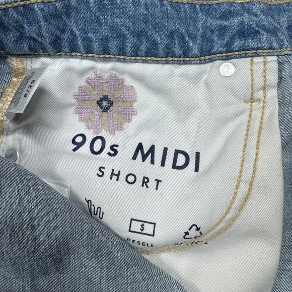 Lucky Brand 90s Midi Distressed Embroidered Floral Denim Blue Jeans Shorts 29