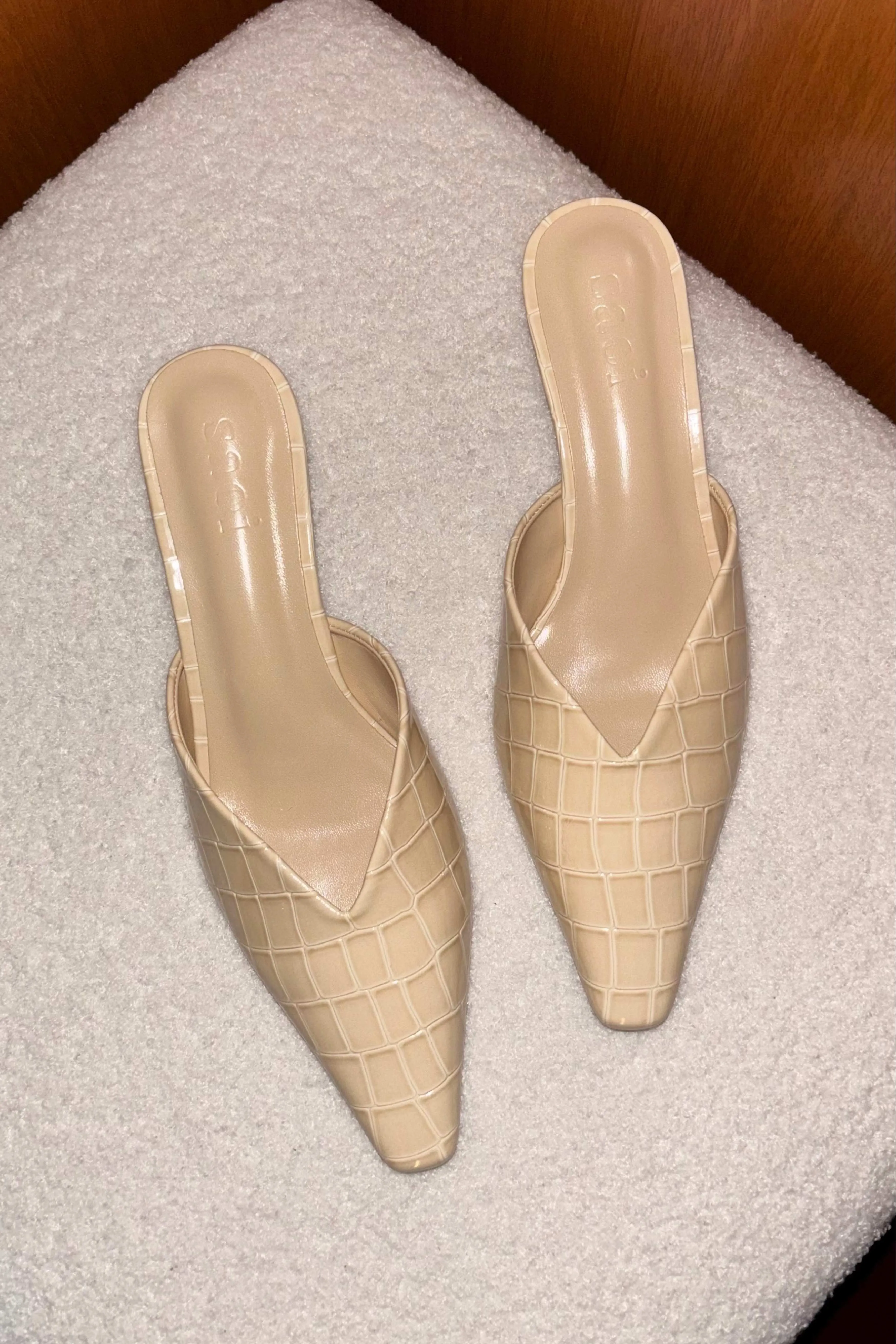 Maddie Croc Kitten Heels in Malta Vanilla