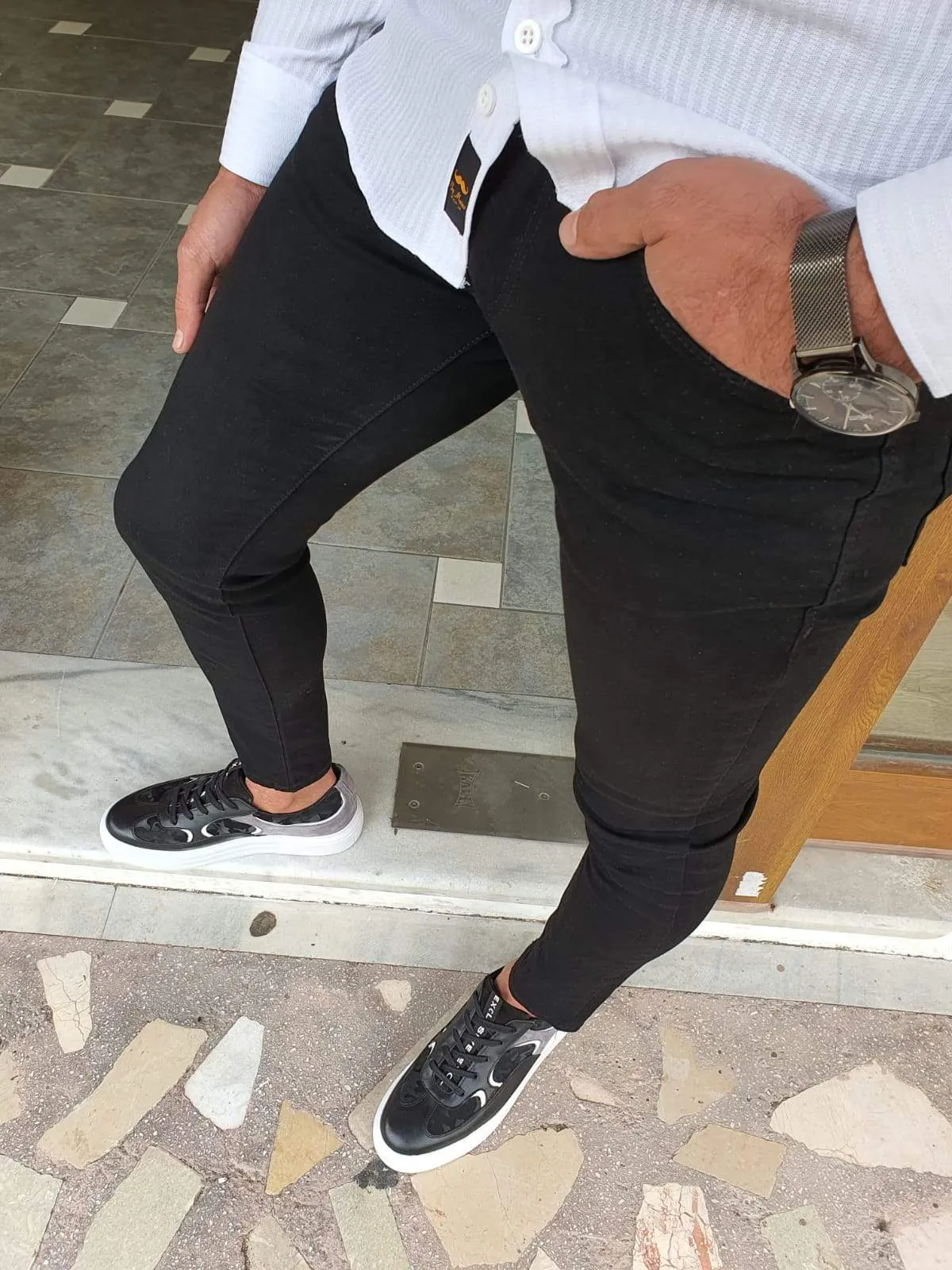Mantova Black Slim Fit Jeans - Versatile Men's Essential