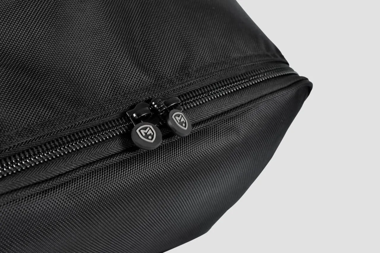 Masters Travel Tech Flight Cover With Wheels