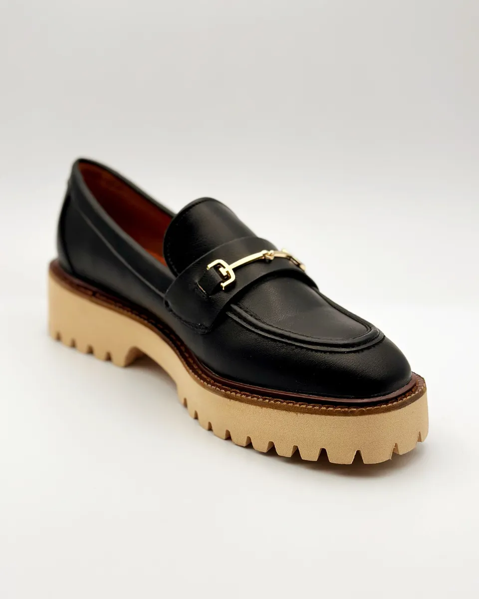 Megan Loafers in Black - Size 5.5