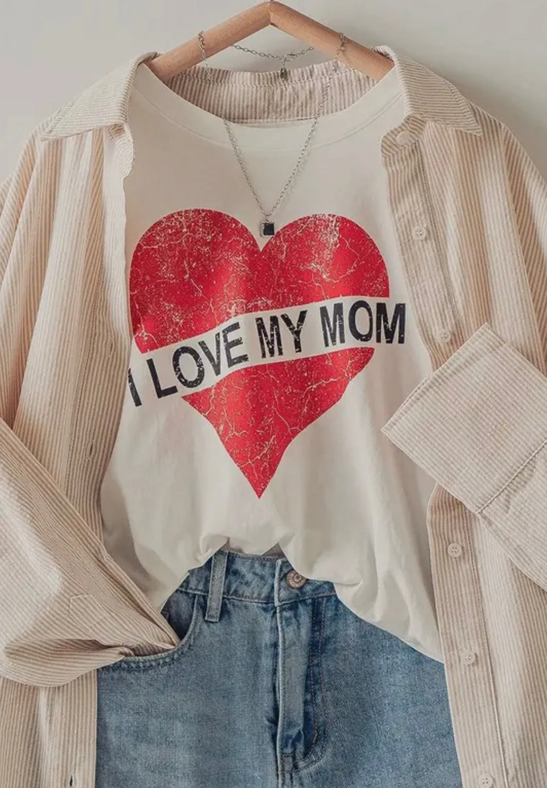 Mom Tee