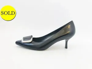 NEW Stuart Weitzman Buckle Pump Size 10